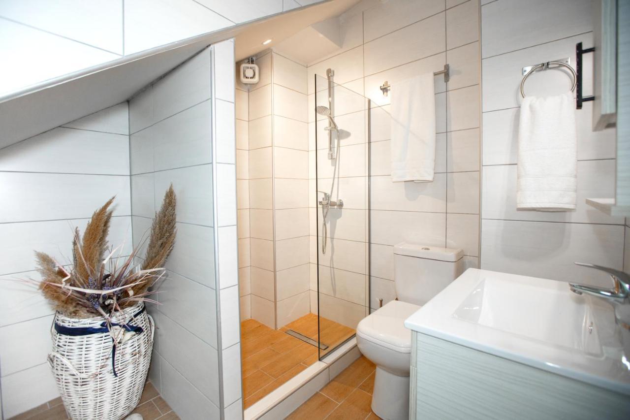 Οniro Comfort Living Ioannina Exterior photo